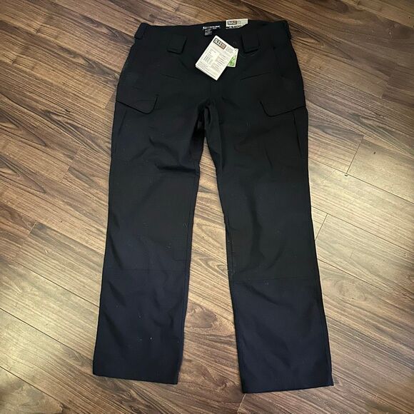 5.11 Tactical Pants - NWT 5.11 Tactical Stryke navy pants 14L